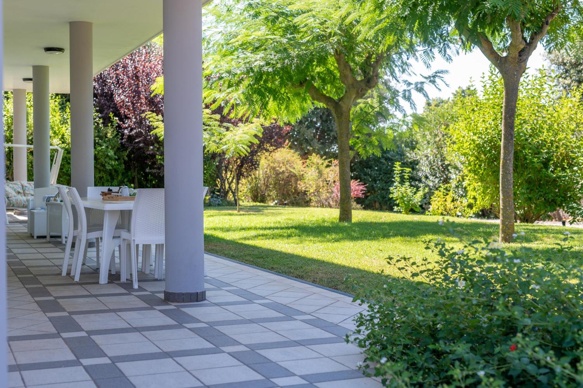 Villa Estia - Nel Cuore Della Valle D'Itria Cisternino Bagian luar foto