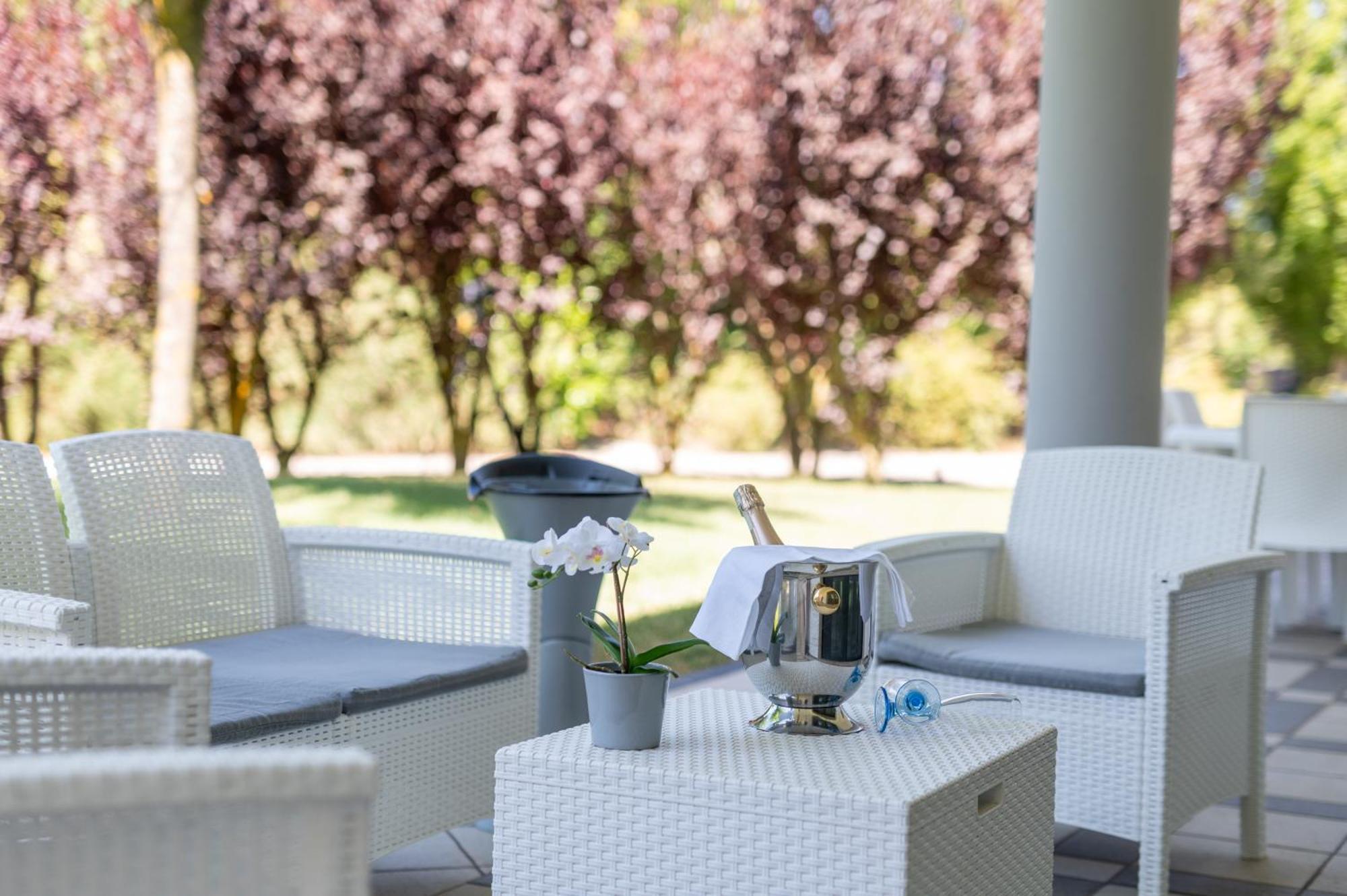 Villa Estia - Nel Cuore Della Valle D'Itria Cisternino Bagian luar foto